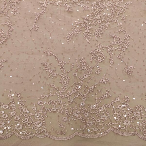 Tessuto Tulle - pizzo mano seta ricamato con paillettes motivo floreale rosa cipria