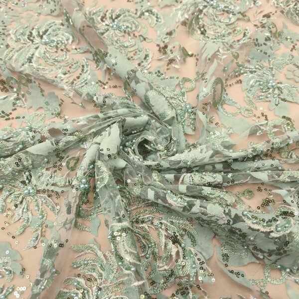 Tessuto Tulle ricamato devorè con pietre e con perle motivo floreale salvia