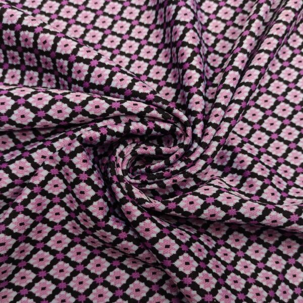 Tessuto Punto Milano a fantasia motivo geometrico lilla - viola - nero