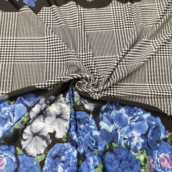 Tessuto Jersey a fantasia motivo floreale con stampa ai bordi blu - grigio - nero - bianco