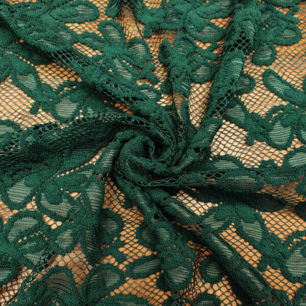 Tessuto pizzo mano lana motivo floreale verde smeraldo