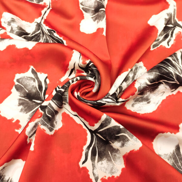 Tessuto Satin elasticizzato a fantasia motivo floreale rosso - grigio