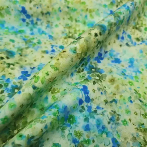 Tessuto Rasatello di cotone turchese giallo verde motivo floreale dettaglio iaiatessuti