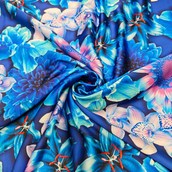 Tessuto Satin a fantasia motivo royal - glicine - azzurro