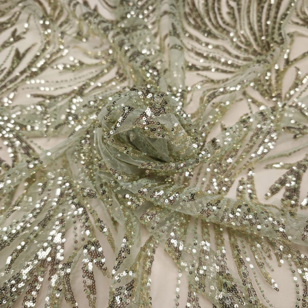 Tessuto Tulle mano seta ricamato con paillettes e con perline motivo astratto verde oliva