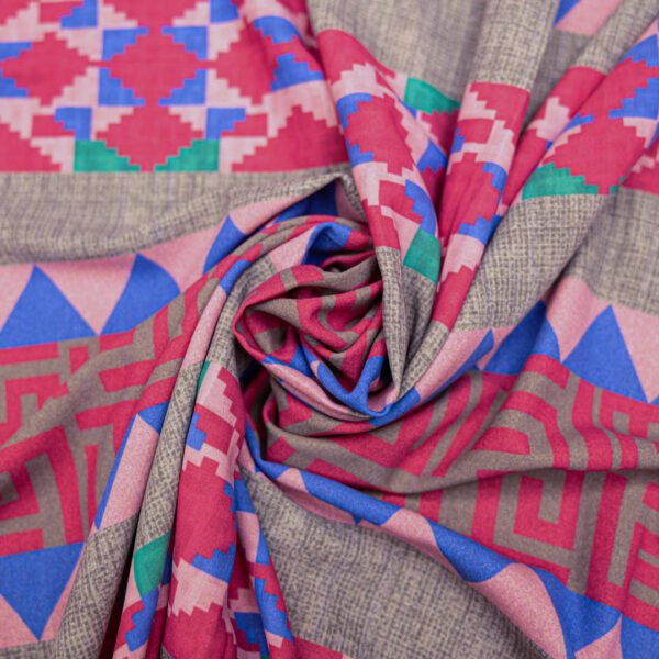 Tessuto Crepe elasticizzato a fantasia motivo astratto grigio fucsia azzurro