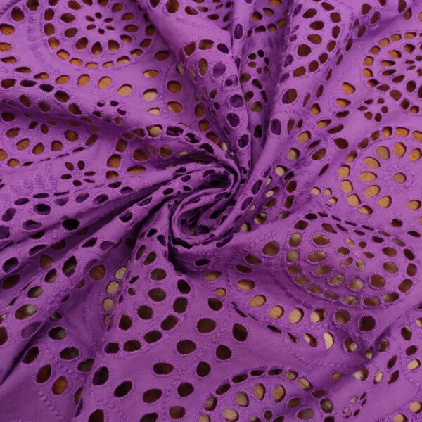 Tessuto Sangallo  tinta unita  motivo geometrico  viola